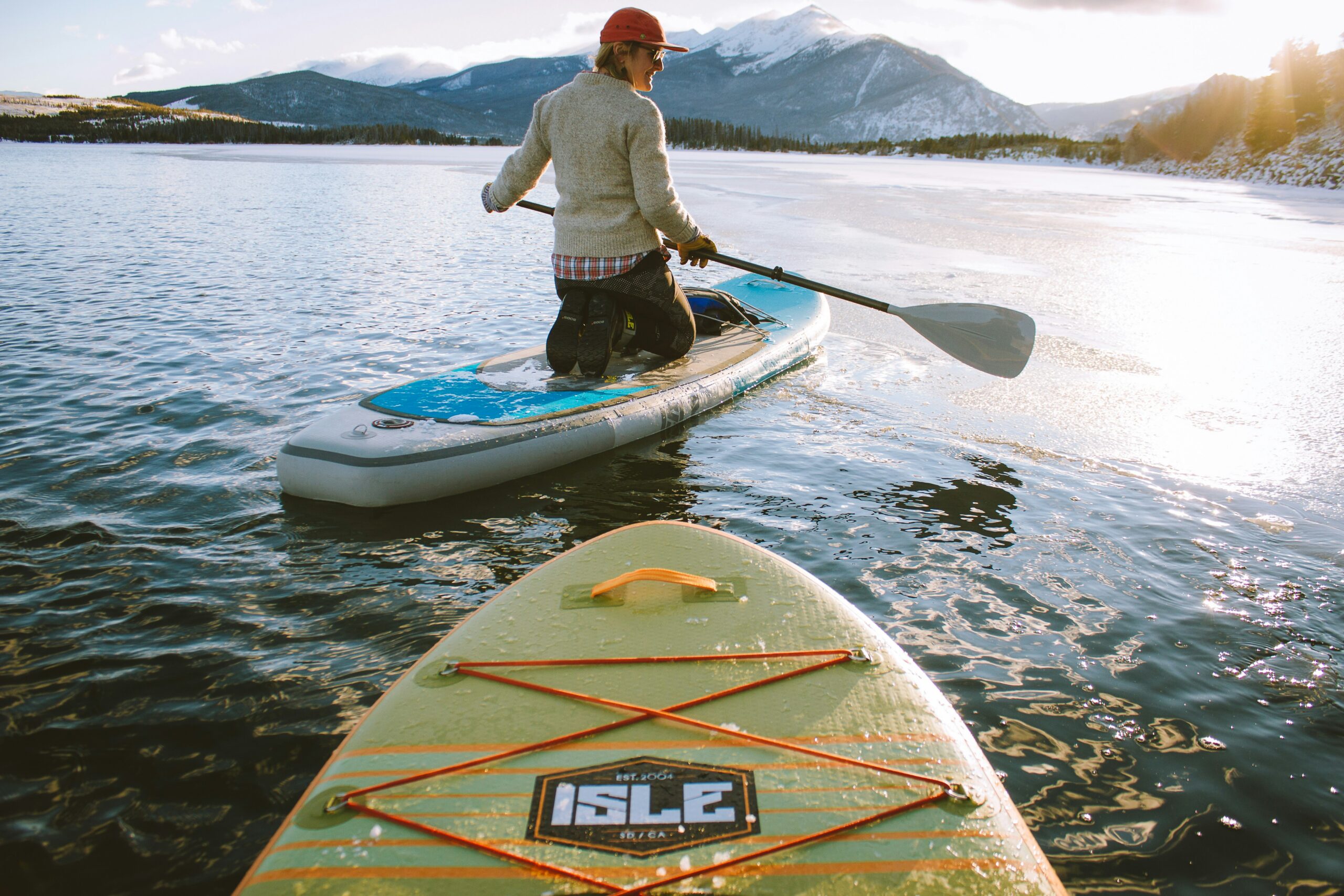 Les plus beaux spots secrets pour faire du paddleboard au Québec cet été 